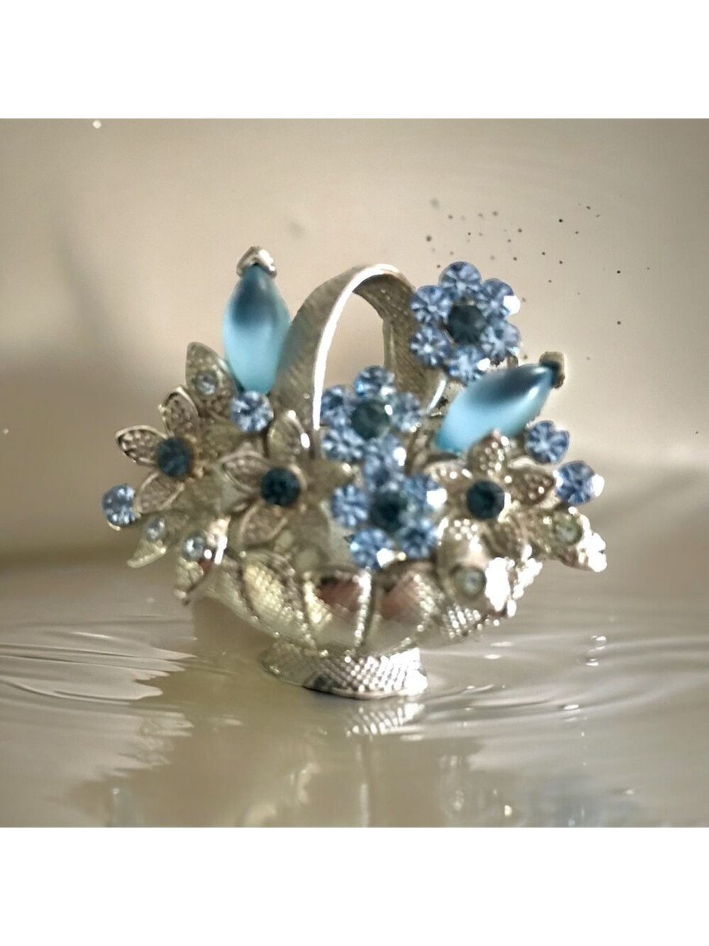Brooch, Flower Basket, Vintage Silver-Tone, Blue Marquise and Round Rhin…
